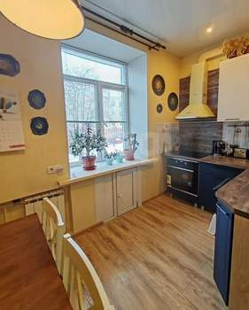 3-к квартира, вторичка, 58м2, 2/2 этаж