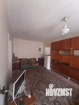 3-к квартира, вторичка, 48м2, 1/5 этаж