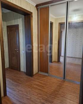 3-к квартира, вторичка, 95м2, 4/10 этаж