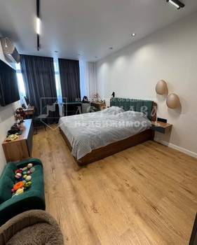 2-к квартира, вторичка, 57м2, 9/19 этаж