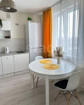 1-к квартира, вторичка, 37м2, 8/15 этаж