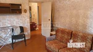 3-к квартира, вторичка, 61м2, 1/9 этаж
