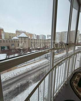 4-к квартира, вторичка, 111м2, 4/9 этаж