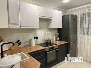 3-к квартира, вторичка, 60м2, 9/9 этаж