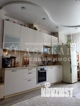 2-к квартира, вторичка, 68м2, 1/5 этаж