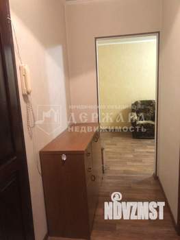 2-к квартира, вторичка, 44м2, 3/5 этаж