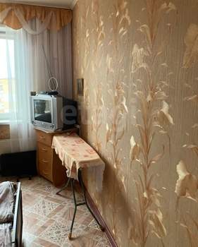 3-к квартира, вторичка, 65м2, 10/1 этаж