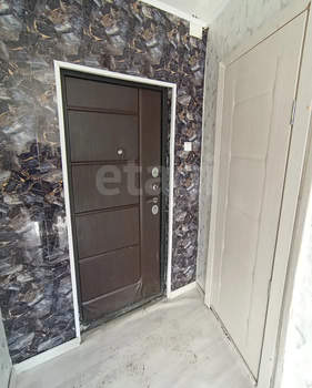 1-к квартира, вторичка, 17м2, 1/9 этаж