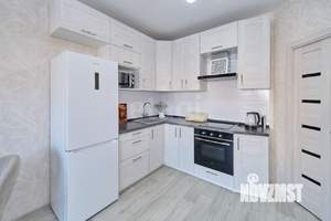 3-к квартира, вторичка, 64м2, 1/12 этаж