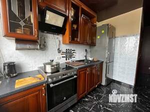 4-к квартира, вторичка, 74м2, 8/9 этаж