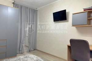 2-к квартира, вторичка, 50м2, 1/10 этаж