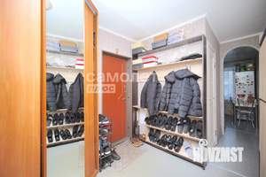 3-к квартира, вторичка, 61м2, 1/5 этаж