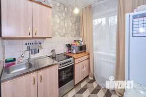 2-к квартира, вторичка, 44м2, 1/5 этаж