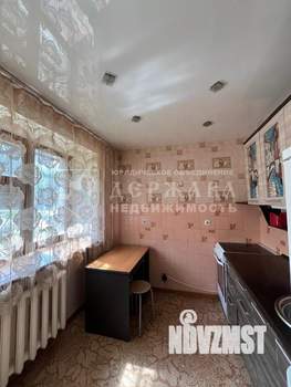 2-к квартира, вторичка, 38м2, 1/6 этаж