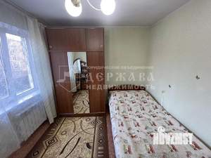 4-к квартира, вторичка, 61м2, 3/5 этаж