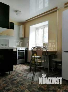 4-к квартира, вторичка, 72м2, 2/5 этаж