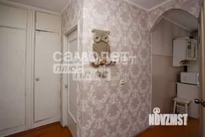 2-к квартира, вторичка, 46м2, 3/5 этаж