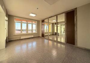 3-к квартира, вторичка, 57м2, 15/15 этаж