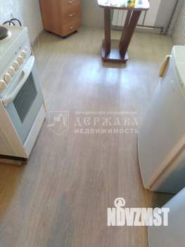 3-к квартира, вторичка, 59м2, 3/3 этаж