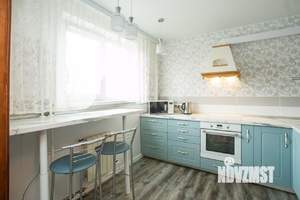 4-к квартира, вторичка, 77м2, 3/9 этаж