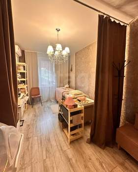 2-к квартира, вторичка, 72м2, 1/13 этаж
