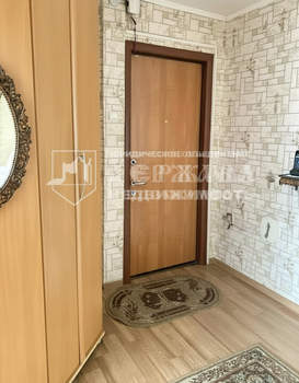 3-к квартира, вторичка, 61м2, 5/5 этаж