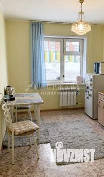 2-к квартира, вторичка, 52м2, 1/16 этаж