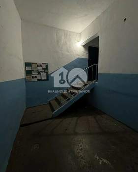 3-к квартира, вторичка, 70м2, 1/9 этаж