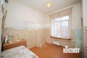 3-к квартира, вторичка, 59м2, 1/3 этаж