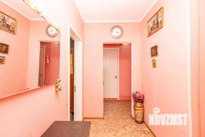 3-к квартира, вторичка, 68м2, 8/9 этаж