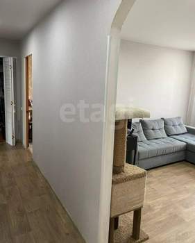 3-к квартира, вторичка, 58м2, 7/9 этаж