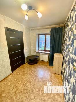 2-к квартира, вторичка, 43м2, 1/5 этаж