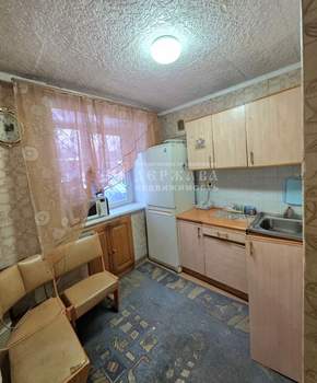 3-к квартира, вторичка, 62м2, 1/5 этаж