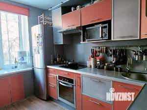3-к квартира, вторичка, 83м2, 2/4 этаж