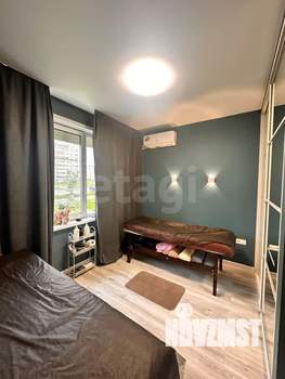 2-к квартира, вторичка, 72м2, 1/13 этаж