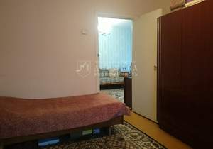 4-к квартира, вторичка, 63м2, 3/5 этаж