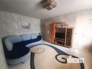4-к квартира, вторичка, 58м2, 1/1 этаж