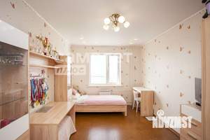 4-к квартира, вторичка, 121м2, 12/16 этаж