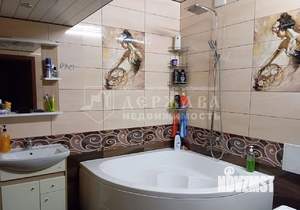 3-к квартира, вторичка, 78м2, 2/5 этаж