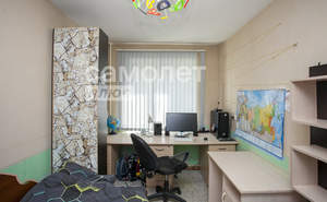 2-к квартира, вторичка, 44м2, 1/9 этаж