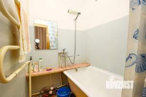 2-к квартира, вторичка, 45м2, 2/5 этаж