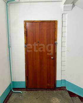 3-к квартира, вторичка, 68м2, 8/9 этаж