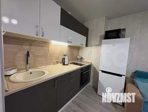 2-к квартира, вторичка, 43м2, 1/9 этаж