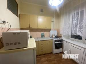 2-к квартира, вторичка, 43м2, 3/5 этаж