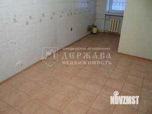 2-к квартира, вторичка, 62м2, 1/6 этаж