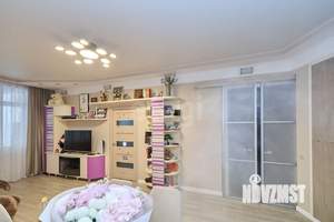 4-к квартира, вторичка, 101м2, 2/5 этаж