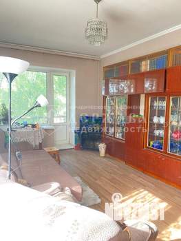 2-к квартира, вторичка, 52м2, 3/5 этаж