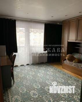 4-к квартира, вторичка, 110м2, 4/10 этаж