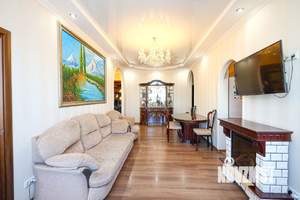 4-к квартира, вторичка, 93м2, 4/5 этаж