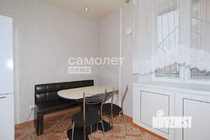 2-к квартира, вторичка, 56м2, 1/5 этаж